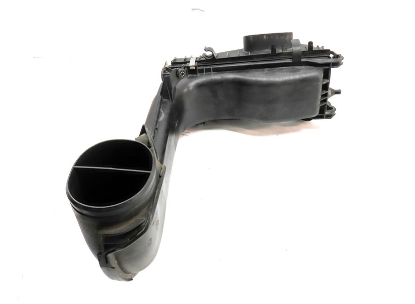 Thumbnail 4: 2014-2018 BMW 535i 740i X5 (F01 F10 F15) 3.0L DIESEL AIR FILTER BOX ASSEMBLY