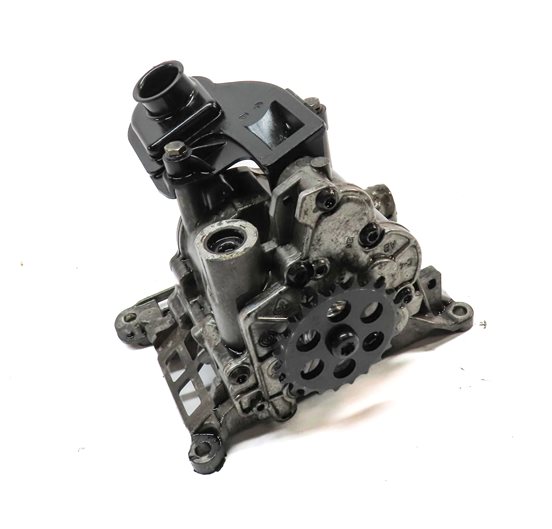 2015 BMW X5 (F15) 3.0L DIESEL (N57T) ENGINE MOTOR OIL FLUID PUMP