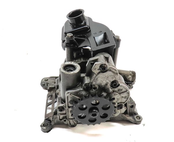 Thumbnail 2: 2015 BMW X5 (F15) 3.0L DIESEL (N57T) ENGINE MOTOR OIL FLUID PUMP