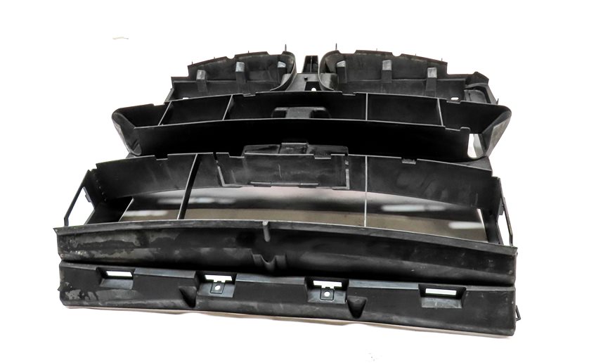 Thumbnail 5: 2015 BMW X5 (F15) 3.0L DIESEL (N57T) ENGINE FRONT AIR DUCT ASSEMBLY SET/4
