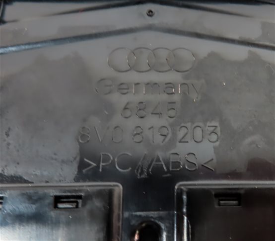 Thumbnail 7: 2016 AUDI A3 (8V) REAR CENTER CONSOLE HEAT AIR AC HVAC DUAL VENT (Black)