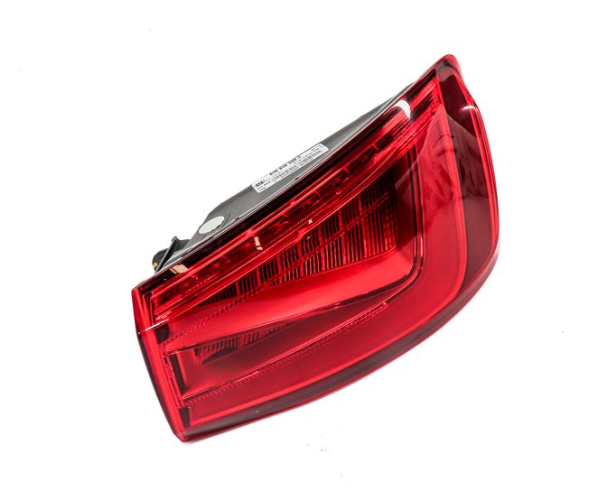 15-16 AUDI A3 S3 8V SEDAN CONVERTIBLE RIGHT OUTER LED TAILLIGHT BRAKE LIGHT LAMP