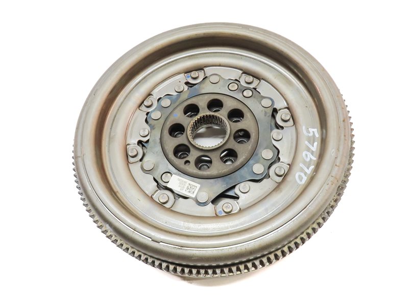 Thumbnail 5: 15-17 VW GOLF / AUDI A3 (8V) 1.8T TURBO ENGINE DSG AUTO TRANSMISSION FLYWHEEL