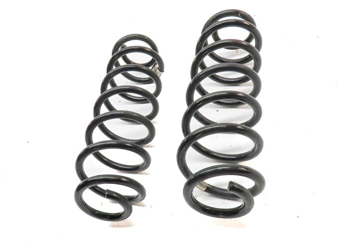 Thumbnail 2: 2015-2018 AUDI A3 S3 RS3 (8V) REAR LEFT & RIGHT SUSPENSION COIL SPRING SET/2