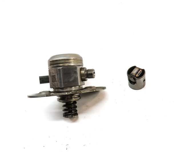 Thumbnail 2: 12-18 BMW 320i 328i 428i 528i X1 X3 X5 Z4 2.0L N20 TURBO MECHANICAL FUEL PUMP