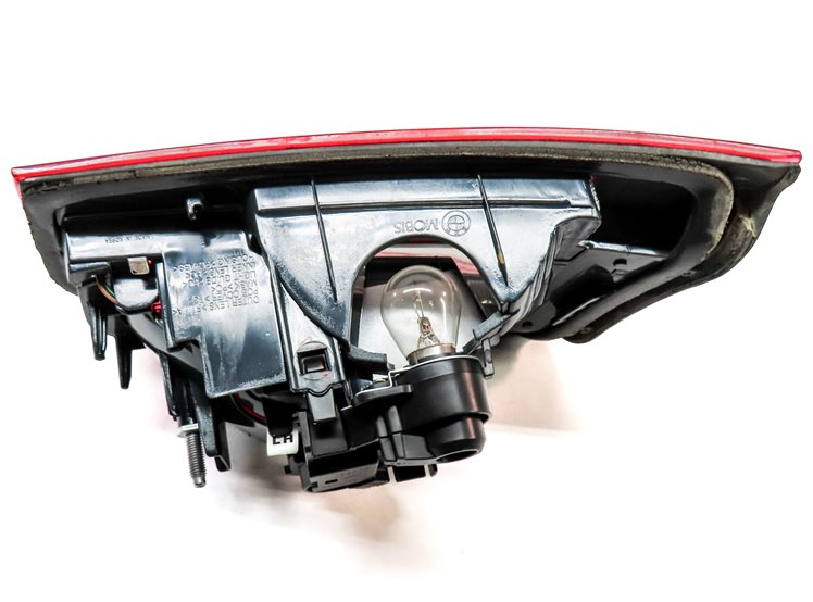 Thumbnail 5: 12-15 BMW 320i 328i 335i M3 (F30) SEDAN LEFT TRUNK INNER TAILLIGHT LIGHT LAMP