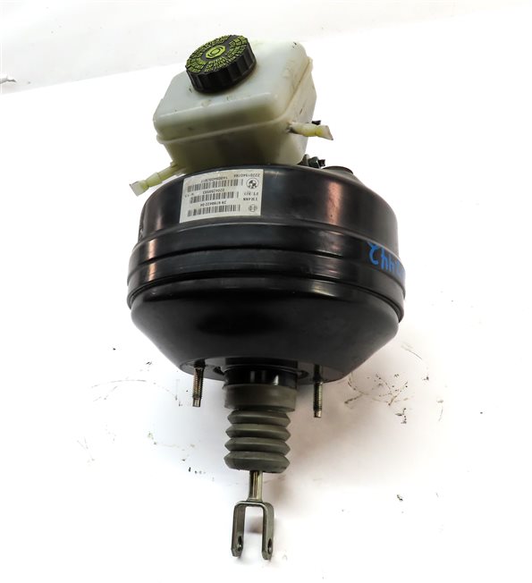 Thumbnail 2: 13-14 BMW 320i 320Xi (F30) POWER BRAKE BOOSTER w/ MASTER CYLINDER