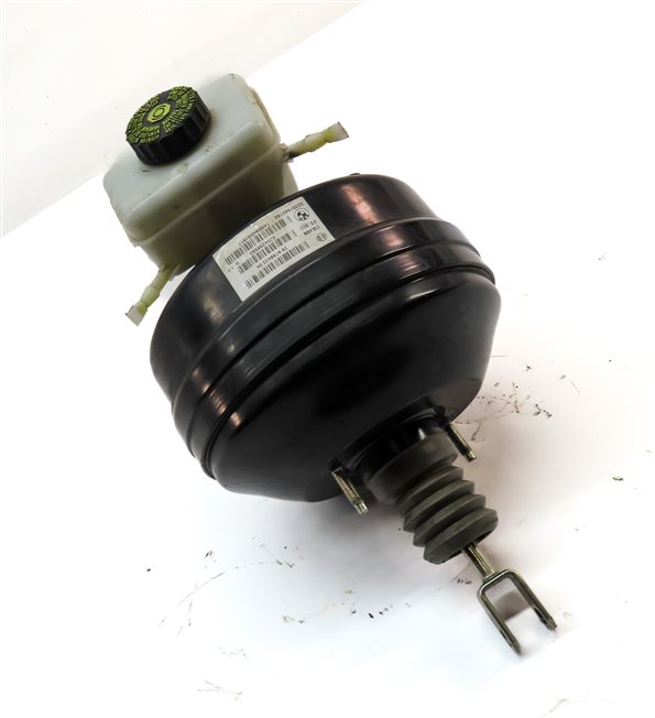 Thumbnail 3: 13-14 BMW 320i 320Xi (F30) POWER BRAKE BOOSTER w/ MASTER CYLINDER