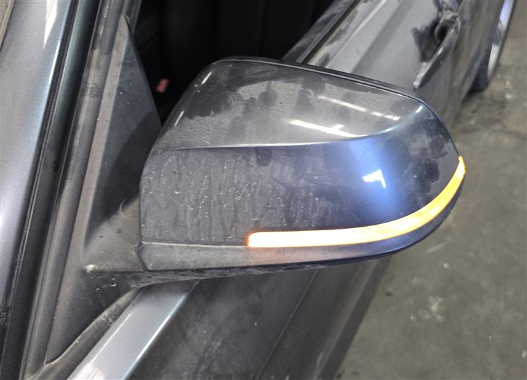Thumbnail 2: 2013-2019 BMW 3-SERIES (F30) FRONT LEFT DRIVER HEATED DOOR MIRROR (Gray)