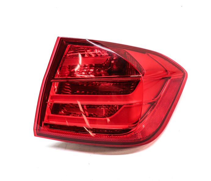 Thumbnail 3: 12-15 BMW 3 SERIES (F30) SEDAN RIGHT PASSENGER OUTER TAILLIGHT BRAKE LIGHT LAMP