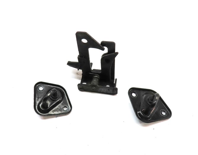 Thumbnail 2: 2013 MERCEDES C300 (W204) FRONT HOOD LID SAFETY CATCH HOOK LATCH RELEASE SET/3
