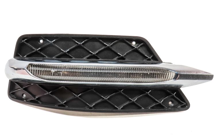 Thumbnail 4: 2012-2015 MERCEDES C250 C350 E350 E550 SLK250 SLK350 LEFT LED FOGLIGHT LAMP