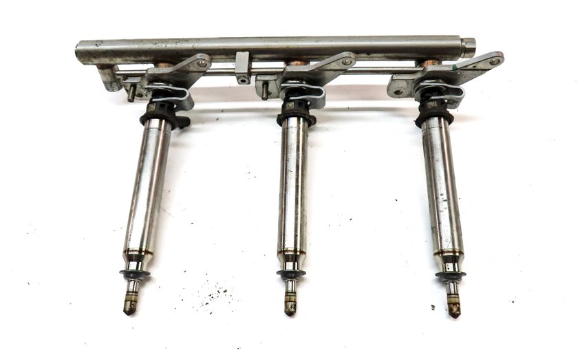 Thumbnail 6: 2013 MERCEDES C300 (W204) 3.5L (276.957) ENGINE FUEL INJECTOR SET/6 w/ RAILS