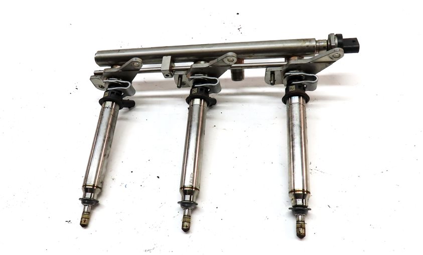Thumbnail 9: 2013 MERCEDES C300 (W204) 3.5L (276.957) ENGINE FUEL INJECTOR SET/6 w/ RAILS