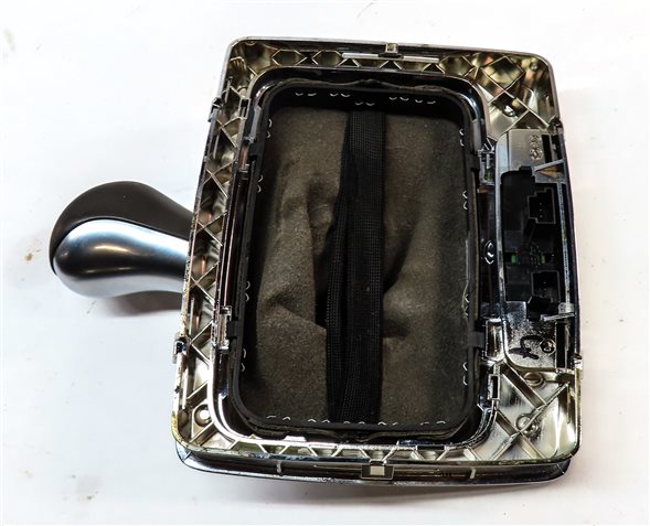 Thumbnail 5: 13 MERCEDES C300 W204 AUTO TRANSMISSION SHIFT SHIFTER KNOB HANDLE w/BOOT (BROWN)
