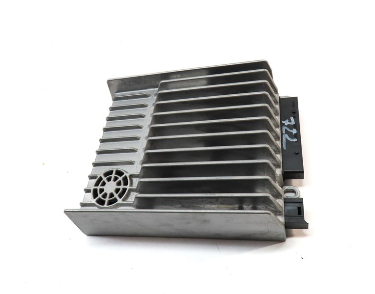 Thumbnail 2: 2012-2015 MERCEDES C E G GLK CLASS (W204 W212 X204 X463) BECKER AUDIO AMPLIFIER