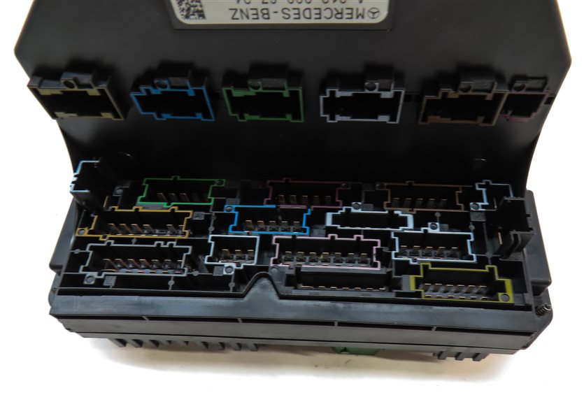 Thumbnail 5: 12-13 MERCEDES C300 C350 E350 GLK CLS (W204 X204 W218) SIGNAL ACQUISITION MODULE