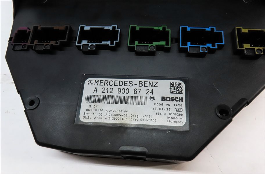 Thumbnail 6: 12-13 MERCEDES C300 C350 E350 GLK CLS (W204 X204 W218) SIGNAL ACQUISITION MODULE