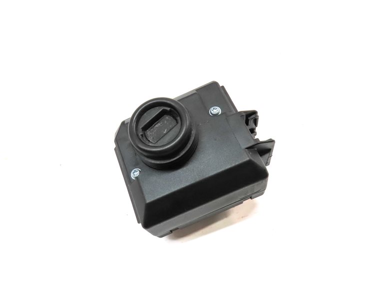 2013-2015 MERCEDES BENZ C250 C300 C350 C63 (W204) IGNITION SWITCH