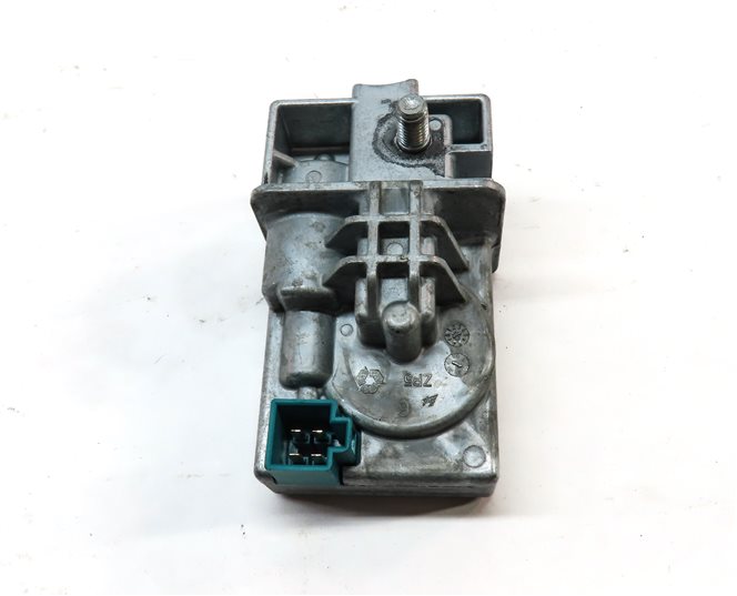 Thumbnail 2: 2013 MERCEDES C300 (W204) LEFT DRIVER STEERING COLUMN LOCK CONTROL MODULE