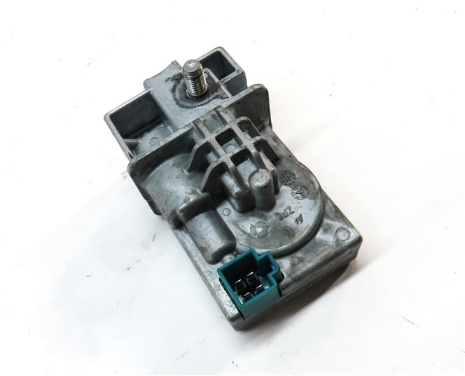 Thumbnail 3: 2013 MERCEDES C300 (W204) LEFT DRIVER STEERING COLUMN LOCK CONTROL MODULE