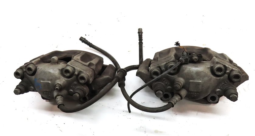 Thumbnail 4: 08-16 C E CLS (W204 W207 W212 W207) AWD FRONT LEFT & RIGHT BRAKE CALIPER SET 2