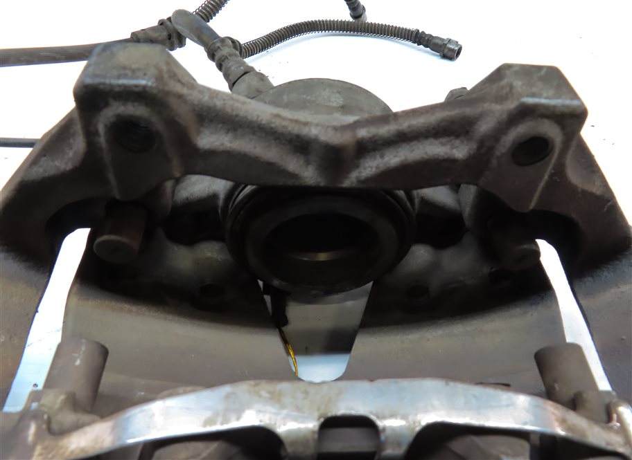 Thumbnail 7: 08-16 C E CLS (W204 W207 W212 W207) AWD FRONT LEFT & RIGHT BRAKE CALIPER SET 2