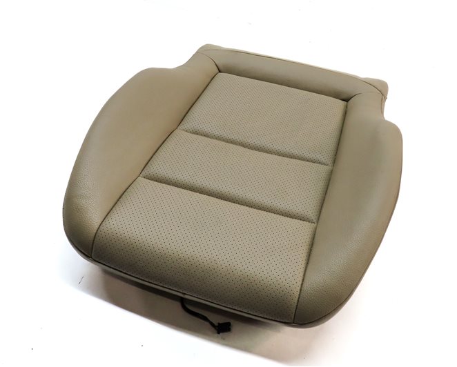2013 MERCEDES C300 (W204) FRONT RIGHT LOWER MEMORY HEATED SEAT CUSHION (Beige)
