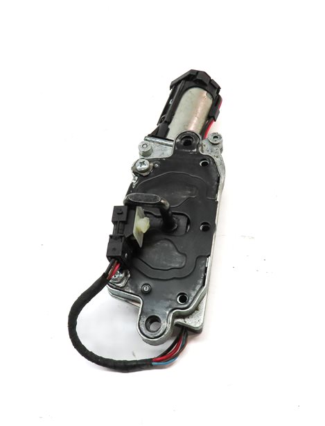 Thumbnail 5: 2007 BMW X5 (E70) REAR TRUNK CARGO TAILGATE HATCH LID LATCH STRIKER PLATE MOTOR