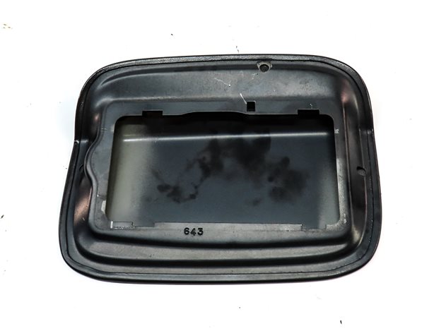 Thumbnail 5: 07-13 BMW X5 (E70) FUEL TANK DOOR FILLER FLAP GAS LID TANK TRIM PANEL (Black)