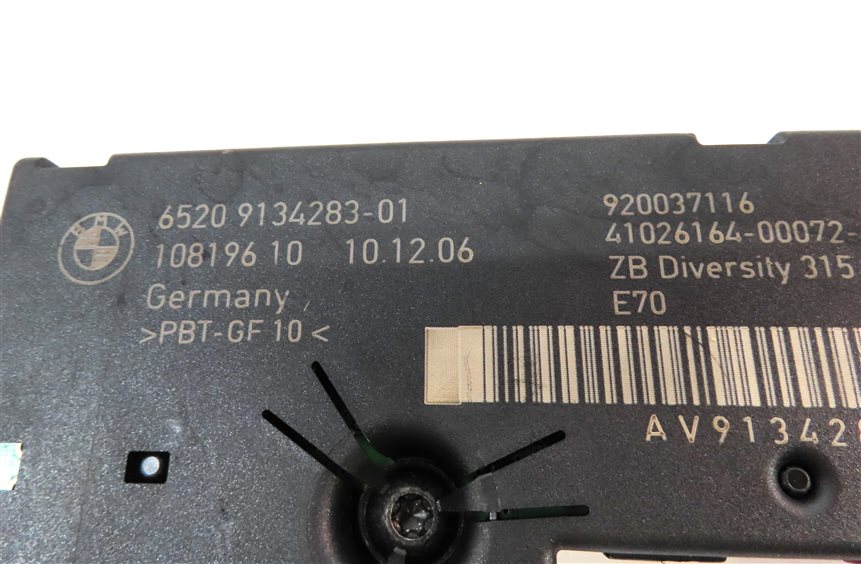Thumbnail 5: 2007 BMW X5 (E70) AM/FM RADIO STEREO ANTENNA DIVERSITY AMP AMPLIFIER