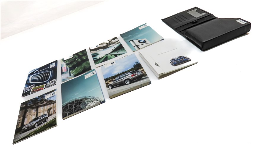 Thumbnail 3: 2007 BMW X5 (E70) 4.8L (N62) OWNERS MANUAL BOOKLET w/ LEATHER CASE SET/9