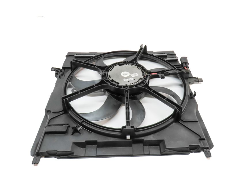 Thumbnail 5: 2007-2010 BMW X5 (E70) RADIATIOR COOLING FAN MOTOR w/ SHROUD (600 WATT)