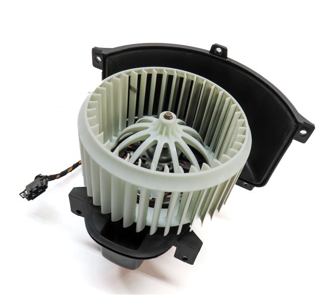 Thumbnail 3: 2015 AUDI Q7 (4L) FRONT HEAT AIR AC HVAC HEATER BLOWER MOTOR