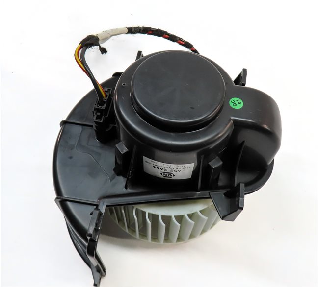 Thumbnail 6: 2015 AUDI Q7 (4L) FRONT HEAT AIR AC HVAC HEATER BLOWER MOTOR