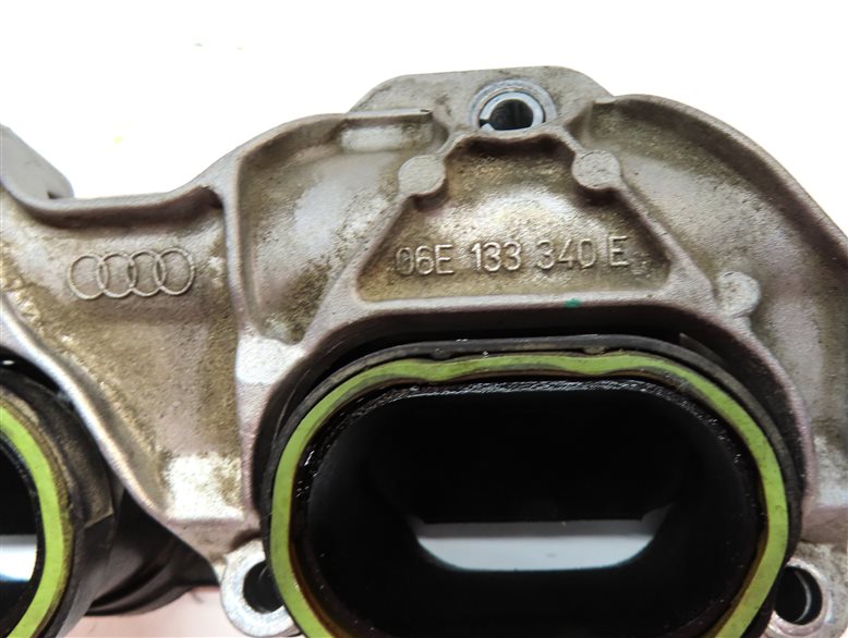 Thumbnail 7: 12-17 AUDI A6 A7 Q5 S5 SQ5 (C7 4G8 B8 8T 8R) RIGHT INTAKE MANIFOLD DIFFUSER RAIL
