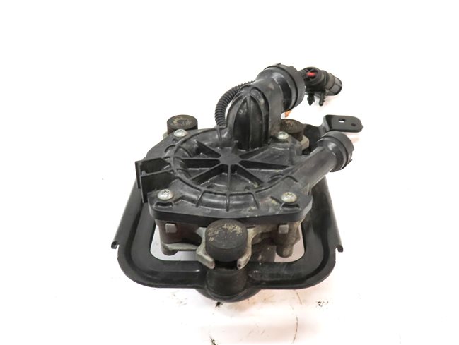 Thumbnail 5: 2015 AUDI Q7 (4L) 3.0L SUPER (CTWB) ENGINE SECONDARY AIR INJECTION PUMP