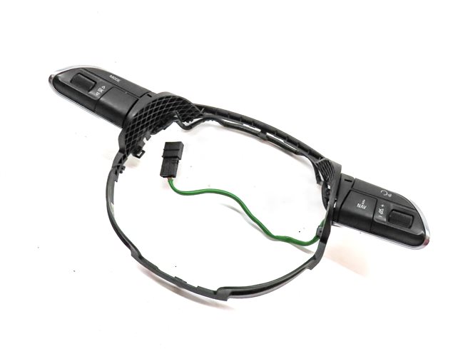 15 AUDI Q7 (4L) LEFT DRIVER STEERING WHEEL OPTION MEDIA VOLUME SELECT SWITCH SET