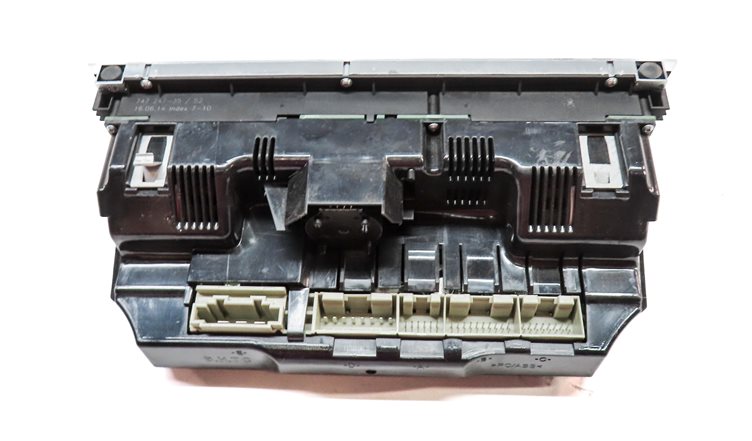 Thumbnail 5: 2013-2015 AUDI Q7 (4L) HEATER AC TEMPERATURE CLIMATE CONTROL PANEL (HEATED SEAT)