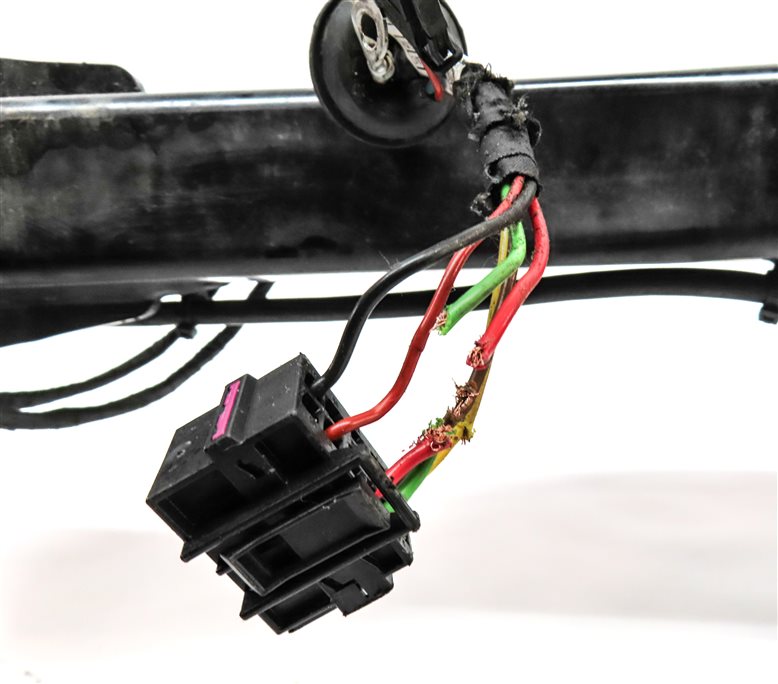 Thumbnail 7: 2007-2015 AUDI Q7 (4L) REAR TOWING TOW HITCH RECEIVER w/ WIRING HARNESS