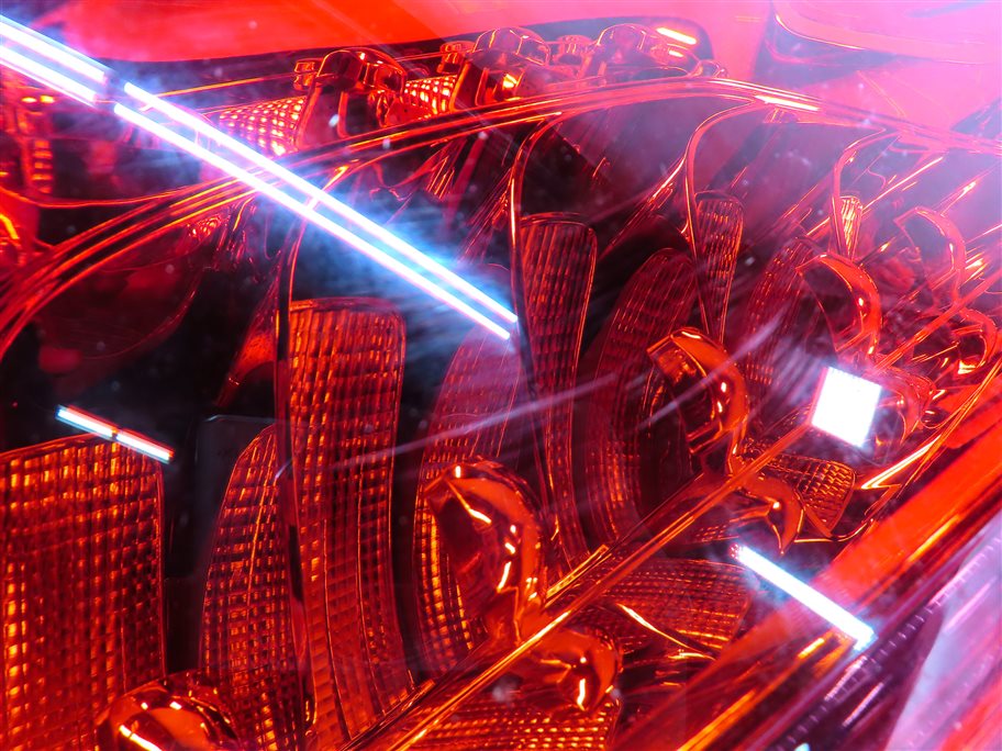 Thumbnail 7: 2010-2015 AUDI Q7 (4L) REAR RIGHT PASSENGER TAILLIGHT BRAKE LIGHT LAMP (LED)
