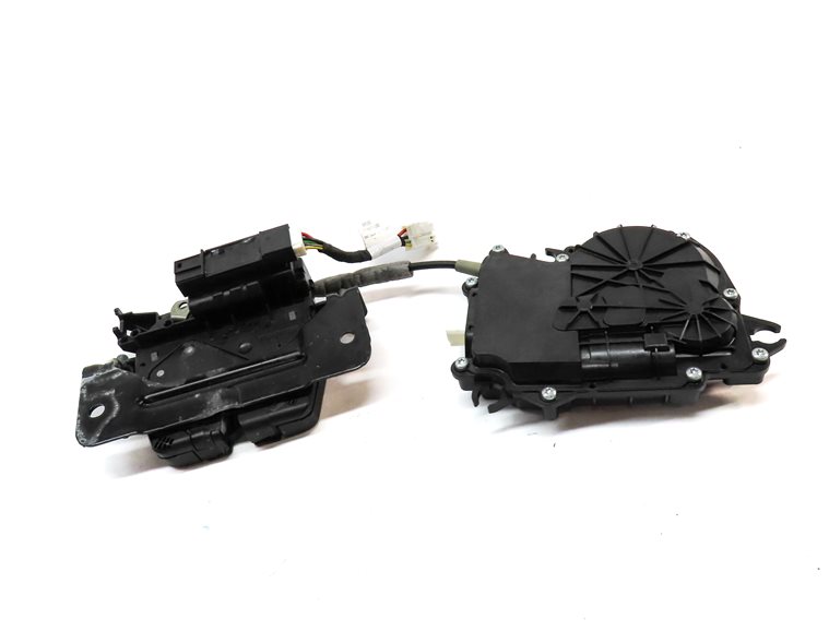 Thumbnail 2: 2014 BMW X3 (F25) REAR TRUNK TAILGATE HATCH LID LOCK LATCH SOFT CLOSE ACTUATOR
