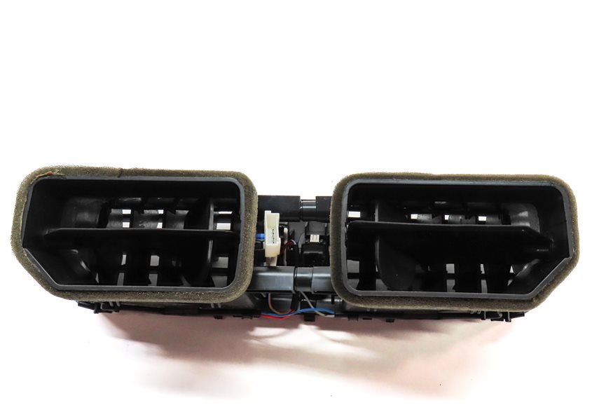 Thumbnail 4: 2014 BMW X3 (F25) FRONT CENTER DASH HEAT AIR AC HVAC DUAL VENT (Black)