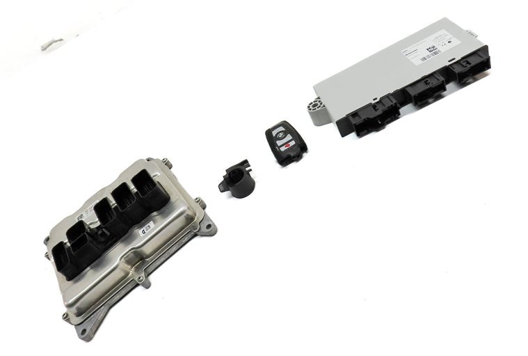 Thumbnail 3: 12-14 BMW 320i 328i 528i X3 (F10 F25 F30) 2.0L N20 TURBO ENGINE CONTROL MODULE