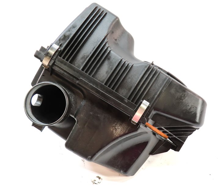13-18 BMW X3 X4 (F25 F26) 2.0L N20 TURBO ENGINE AIR FILTER HOUSING AIR CLEANER
