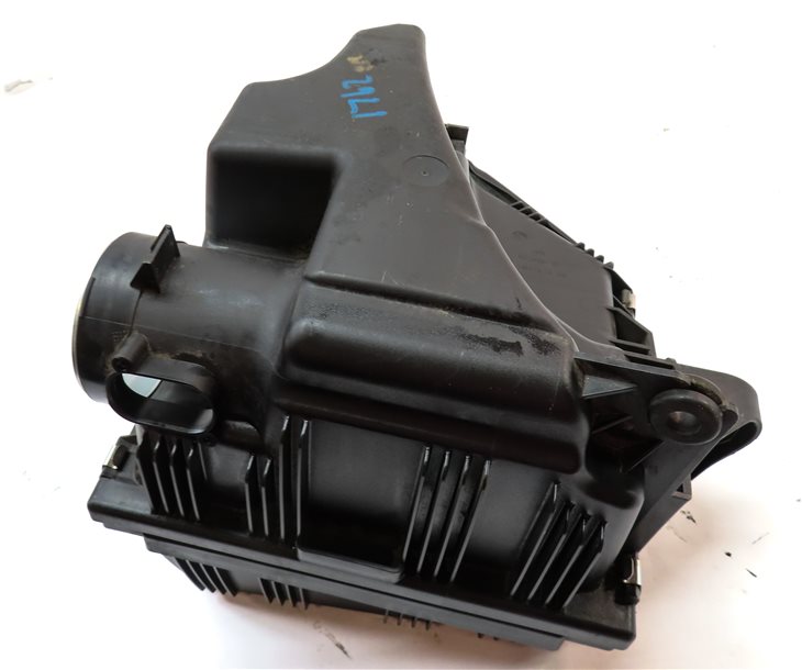 Thumbnail 6: 13-18 BMW X3 X4 (F25 F26) 2.0L N20 TURBO ENGINE AIR FILTER HOUSING AIR CLEANER
