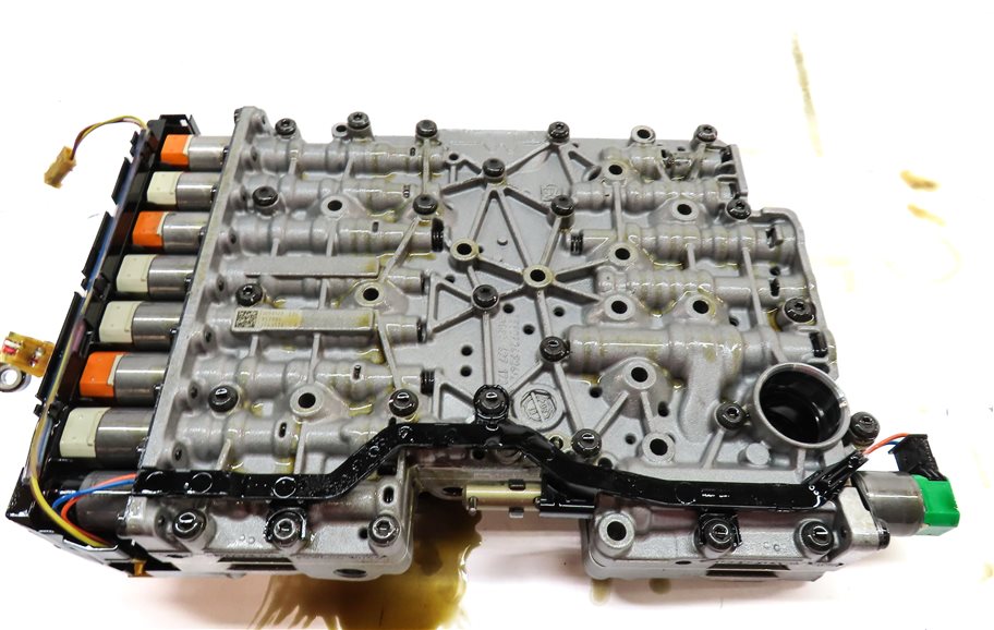 Thumbnail 6: 2013-2014 BMW 328Xi X3 (F25 F30) 2.0L TURBO 8HP-45 TRANSMISSION VALVE BODY
