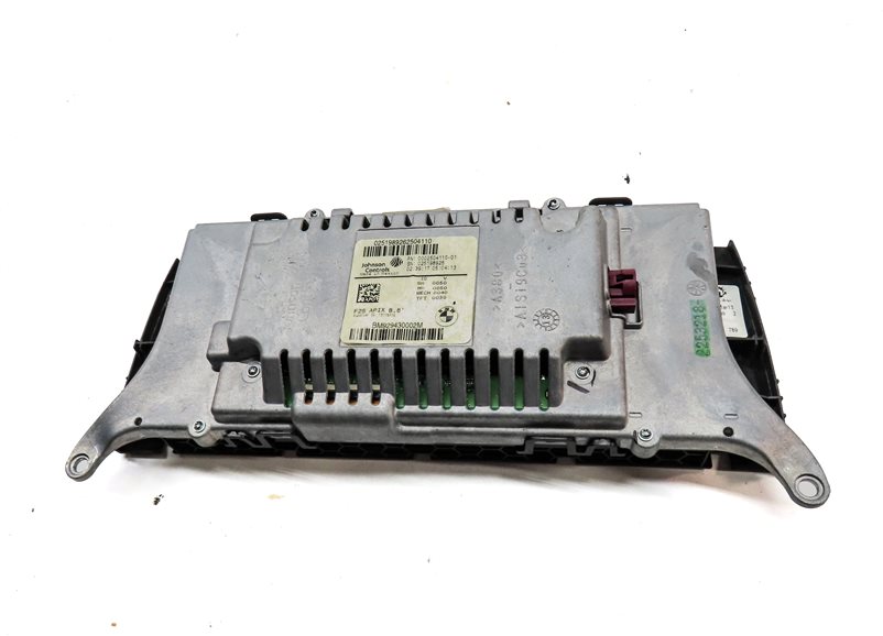 Thumbnail 6: 2014 BMW X3 (F25) FRONT DASH NAVIGATION INFORMATION RADIO 8.8" DISPLAY SCREEN