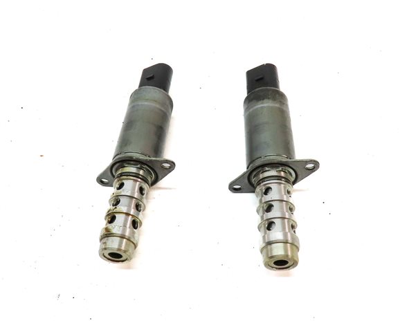 Thumbnail 4: 10 PORSCHE CAYENNE 957 3.6L (VR6) ENGINE VVT VARIABLE VALVE TIMING SOLENOID SET