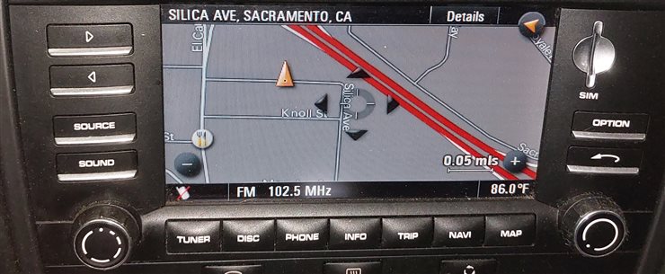 Thumbnail 1: 09-10 PORSCHE CAYENNE (957) FRONT LOWER DASH RADIO CD NAVI MULTIMEDIA SCREEN